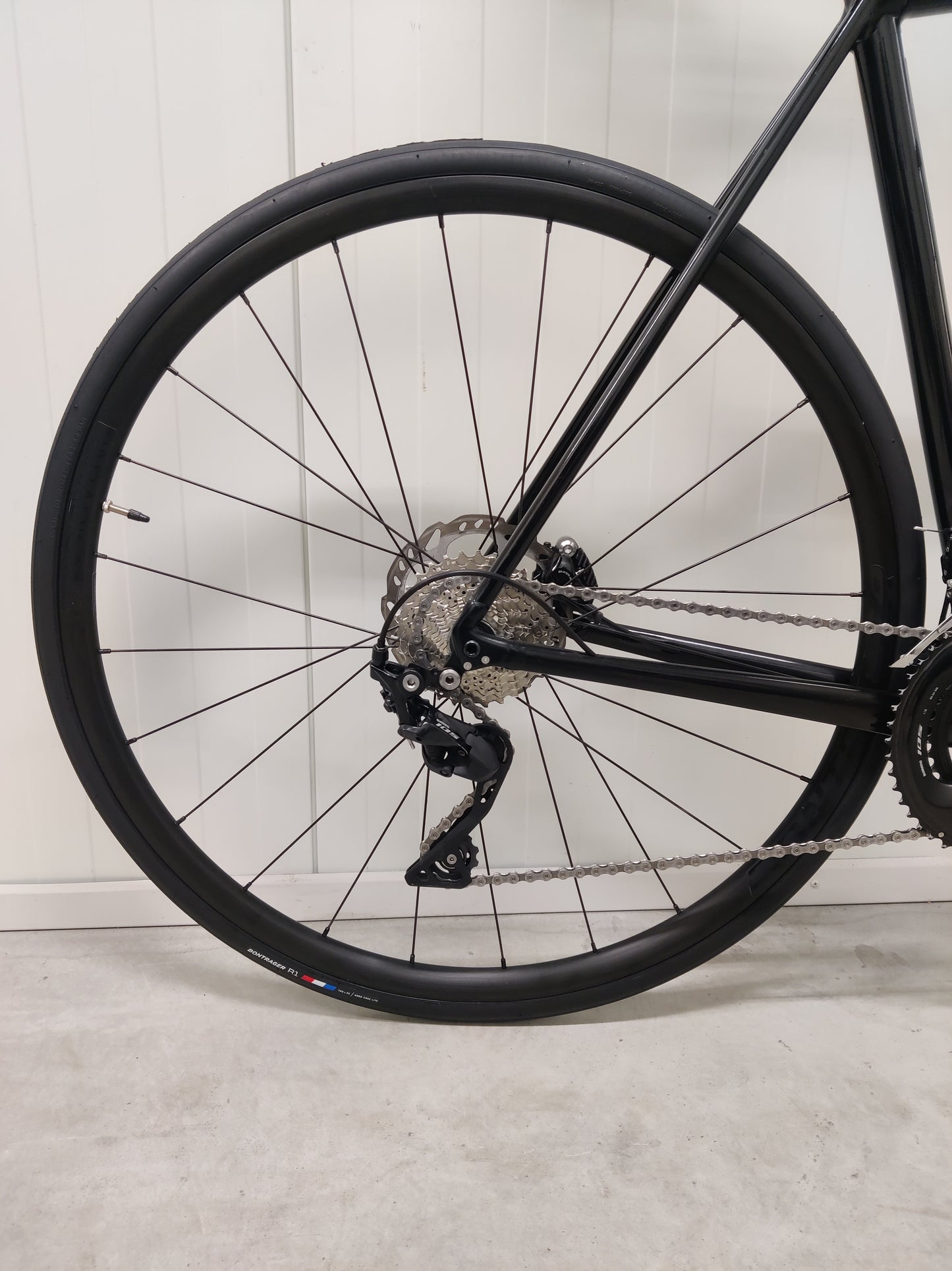 Trek Emonda Alr 5 2023 179-186 cm käytetty maantiepyörä