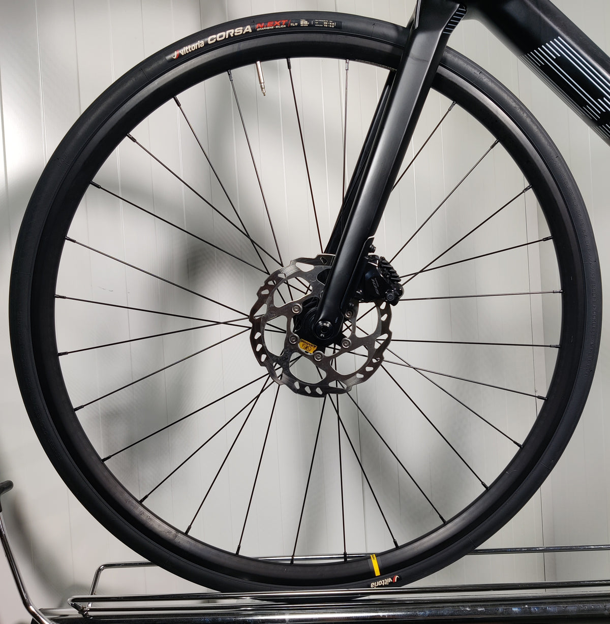 Bmc Roadmachine FIVE 58cm - 1.84-1,92m - käytetty maantiepyörä