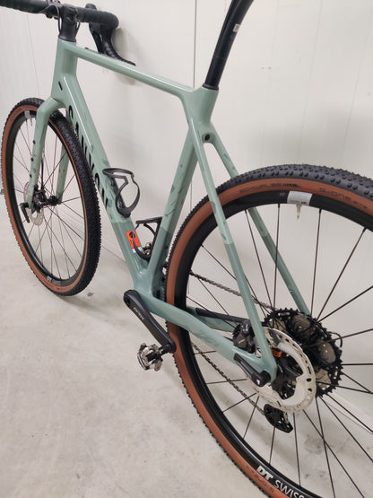 Canyon Grizl CF SL 8 1by 2024 L käytetty gravel-pyörä