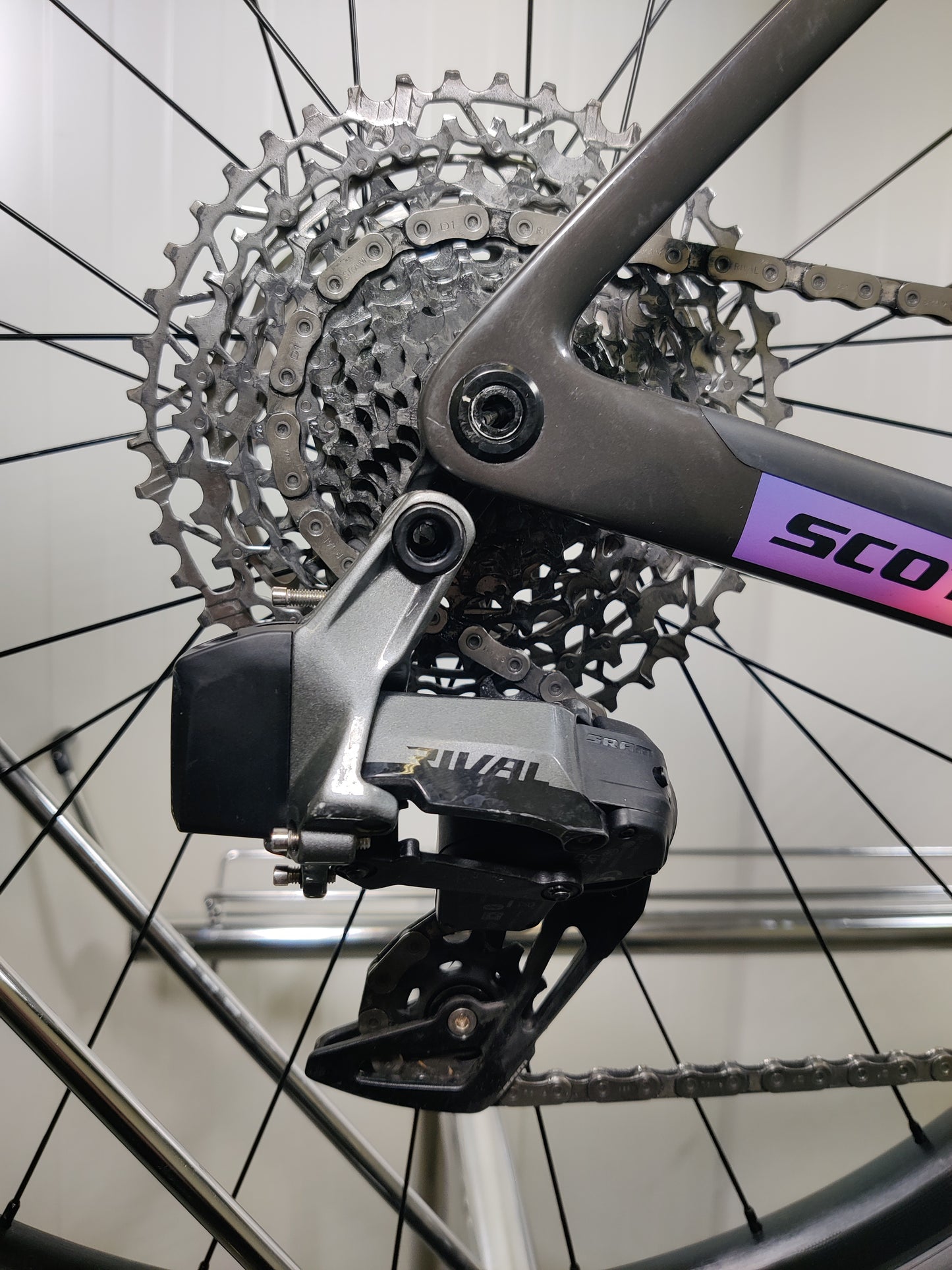Scott Addict gravel 30 - M - 1,71m-1,82m - käytetty gravel-pyörä