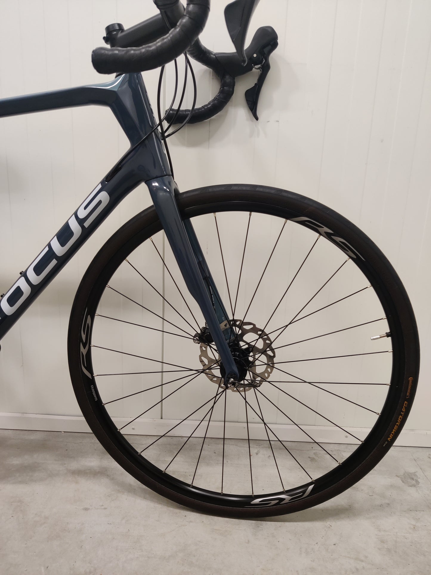 Focus Paralane 8.8 L 2021 käytetty maantiepyörä