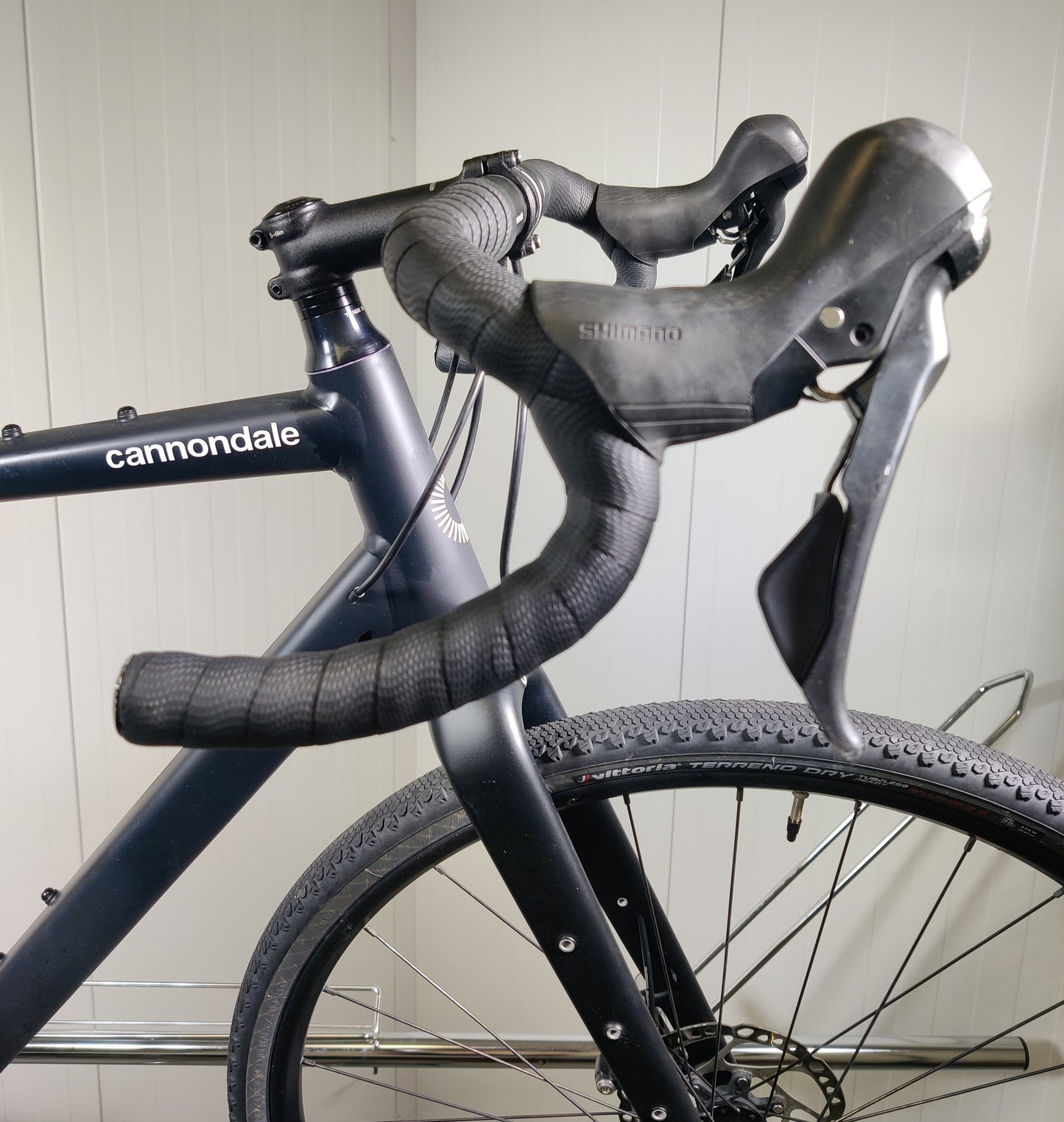Cannondale topstone 1 L - käytetty gravel-pyörä 1,8-1,93m