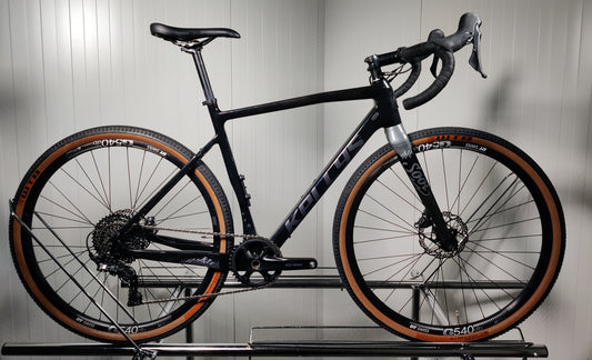 Kellys Soot 90 - S - 1,7-1,8m - 2025 - käytetty gravel-pyörä