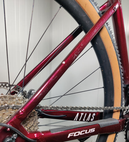 Focus atlas 6.8 - 1,71m-1,82m - M - käytetty gravel-pyörä