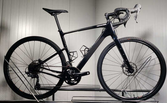 Cannondale Topstone Carbon 3 M - 1,7-1,85m - käytetty gravel-pyörä