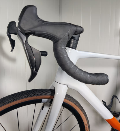 Superior X-ROAD Team Issue Di2 GR - 1,8-1,9m - L - 2024 - käytetty gravel-pyörä