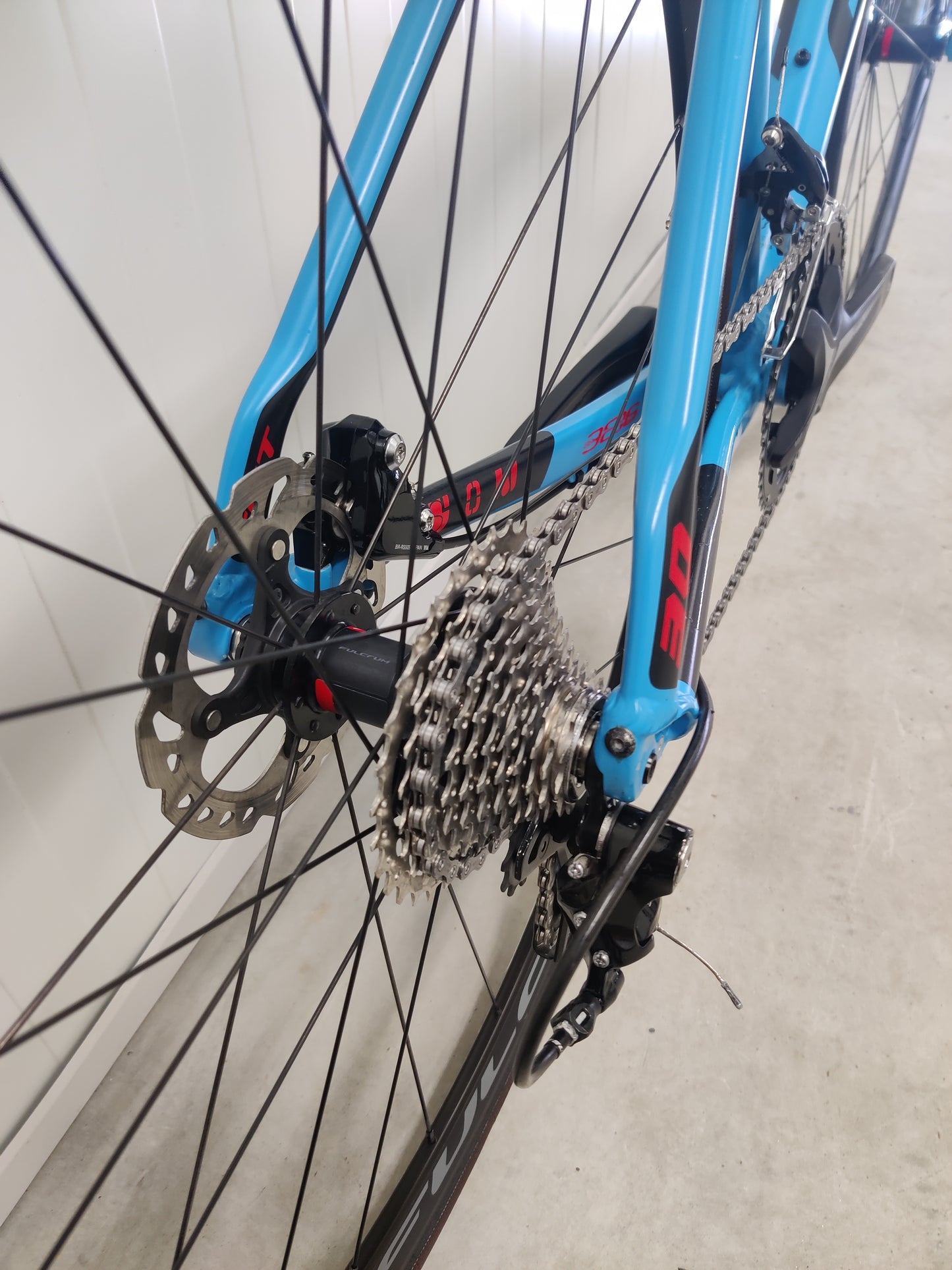 Felt vr30 54cm 2018 käytetty maantiepyörä
