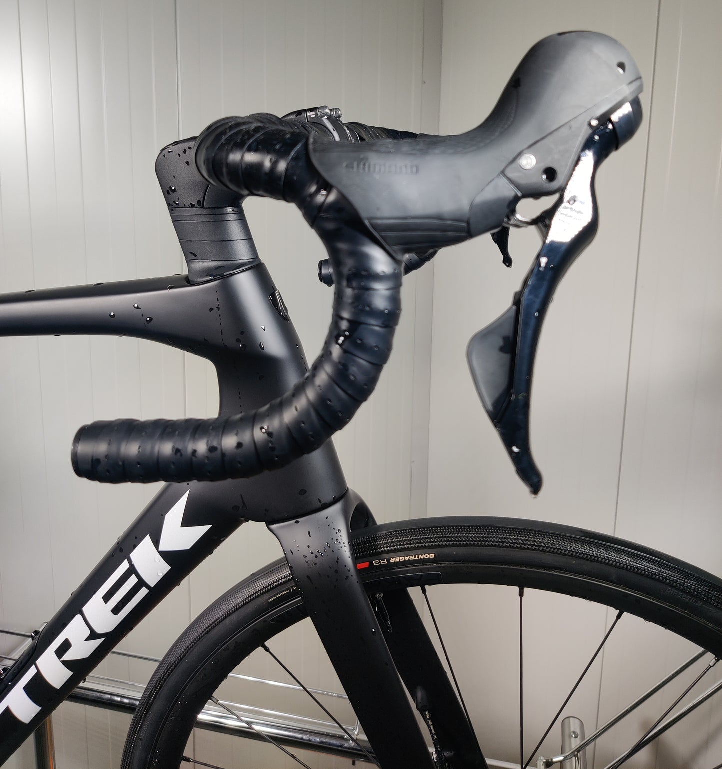 Trek domane SL5 GEN 4 - 1,79m-1,86m - käytetty maantiepyörä