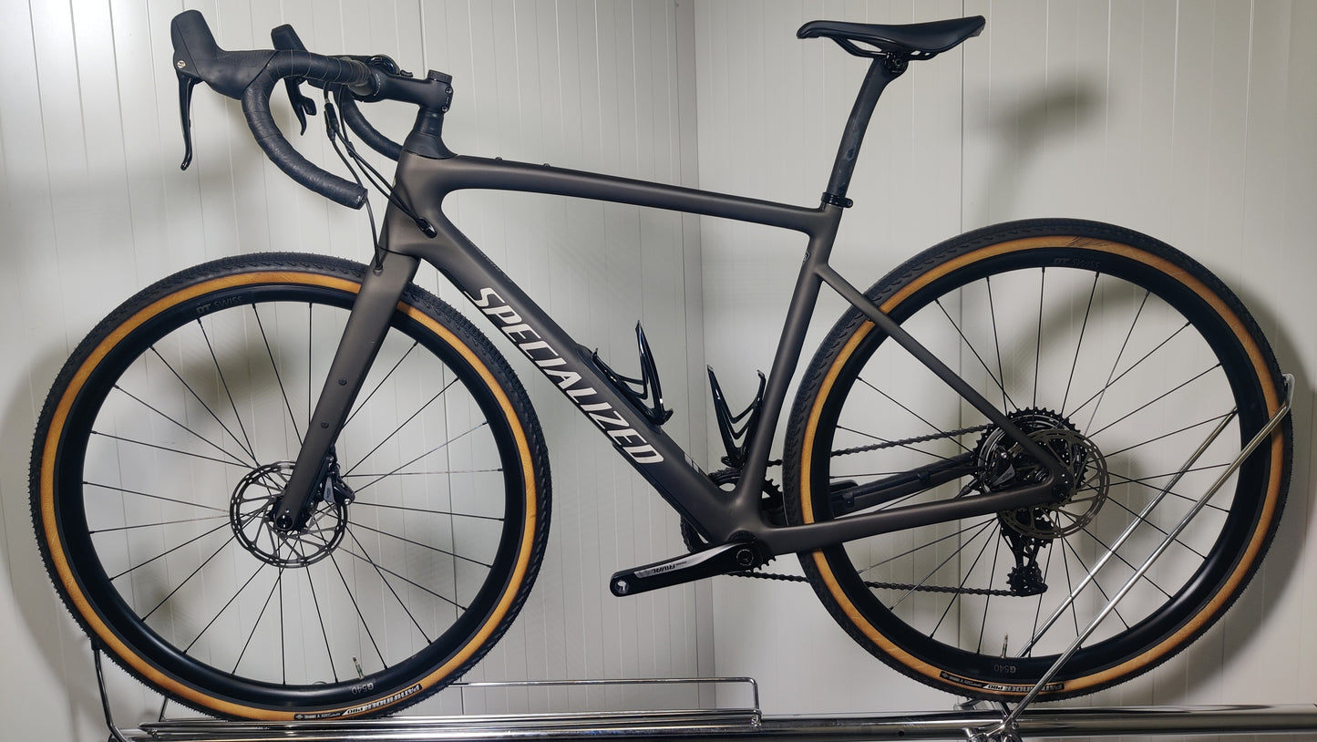 Specialized Diverge Comp Carbon - 56cm - 1,75m-1,81m - käytetty gravel-pyörä