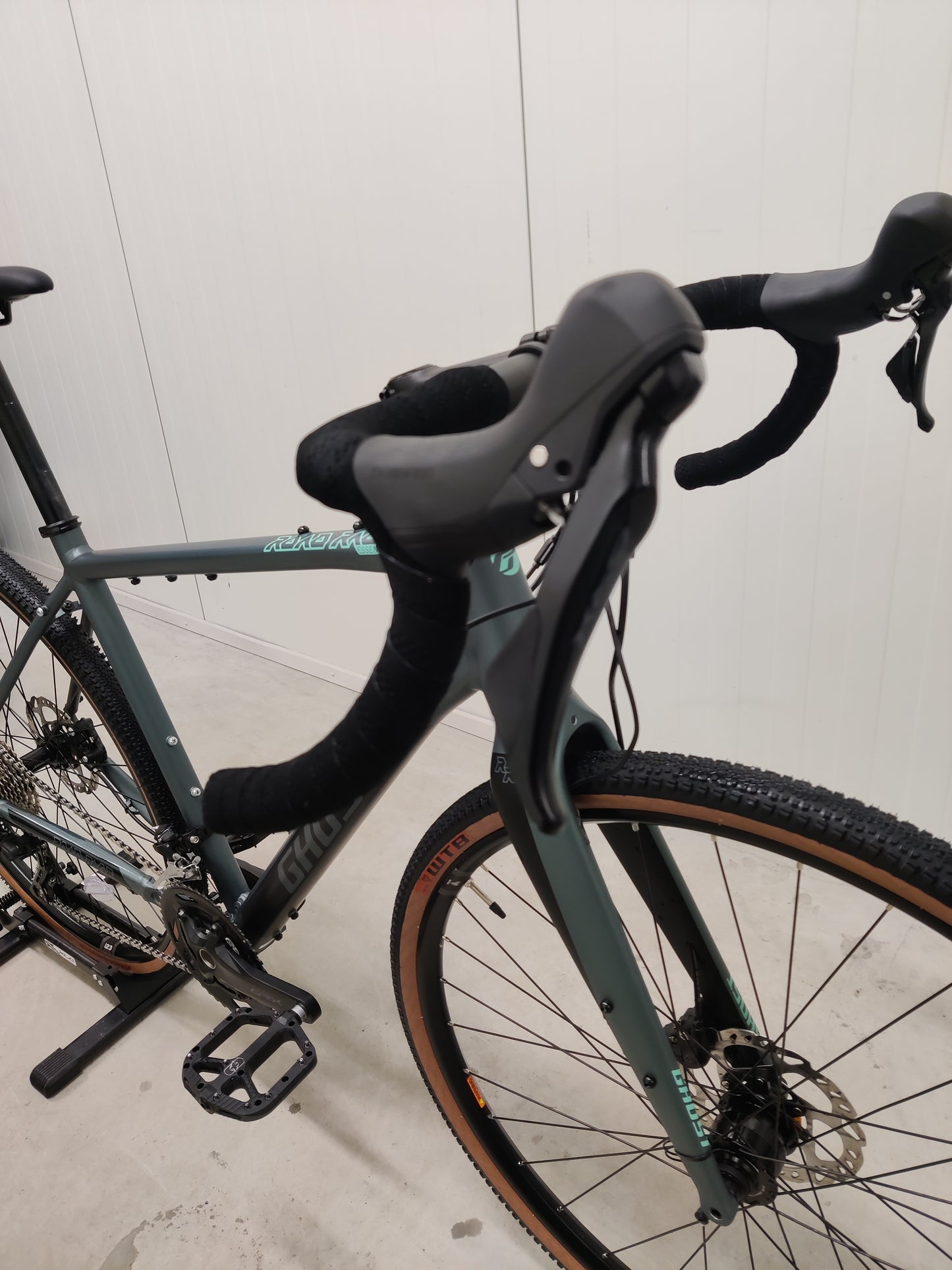 Ghost Road Rage Essential EQ 2022 M käytetty gravel-pyörä