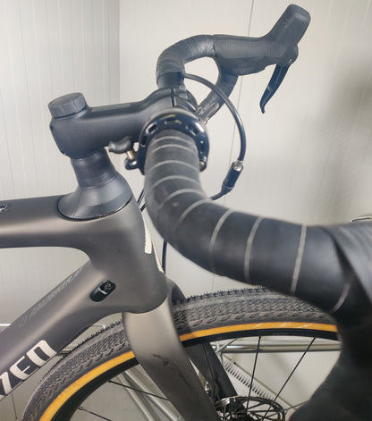 Specialized Diverge Comp Carbon - 56cm - 1,75m-1,81m - käytetty gravel-pyörä