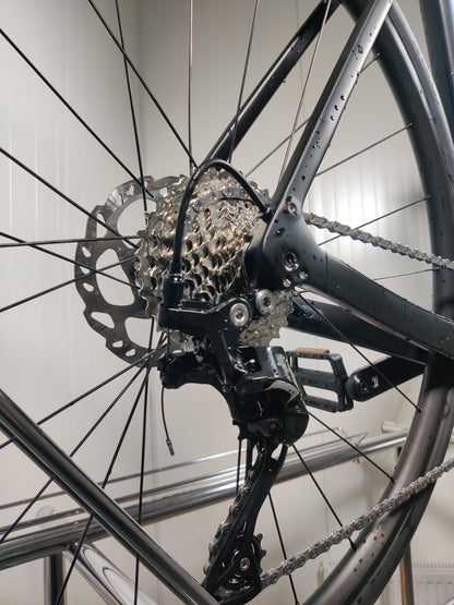 Trek domane SL5 GEN 4 - 1,79m-1,86m - käytetty maantiepyörä