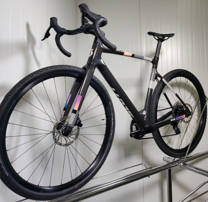 Scott Addict gravel 30 - M - 1,71m-1,82m - käytetty gravel-pyörä