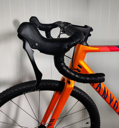 Canyon Inflite CF SL 6 L - 1,83-1,92 - käytetty Gravel-pyörä