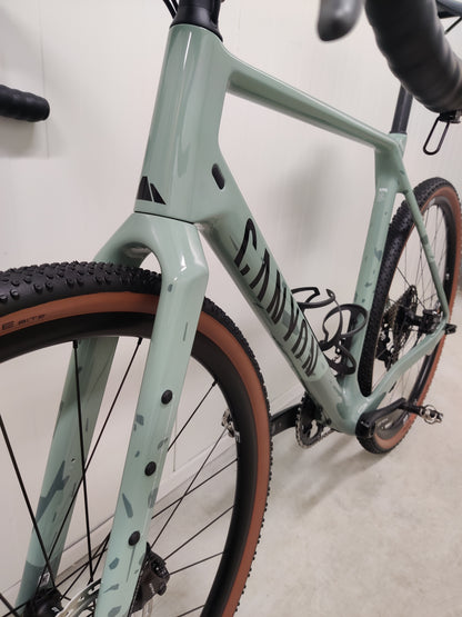 Canyon Grizl CF SL 8 1by 2024 L käytetty gravel-pyörä