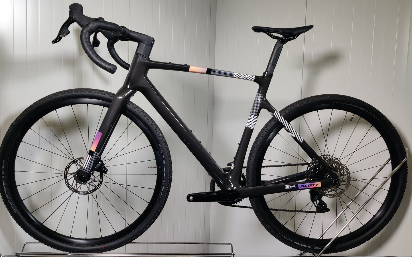 Scott Addict gravel 30 - M - 1,71m-1,82m - käytetty gravel-pyörä