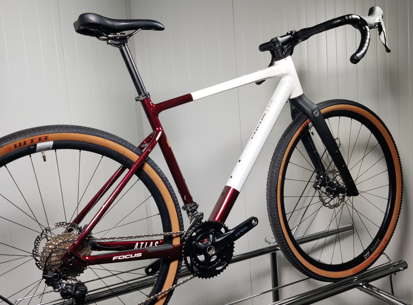 Focus atlas 6.8 - 1,71m-1,82m - M - käytetty gravel-pyörä
