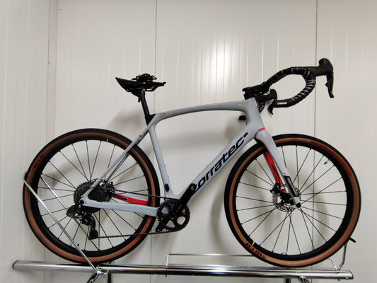 Corratec Allroad c1 1x11 GRX Di2  - 185-193cm pyörilijälle - 56 - käytetty gravel-pyörä