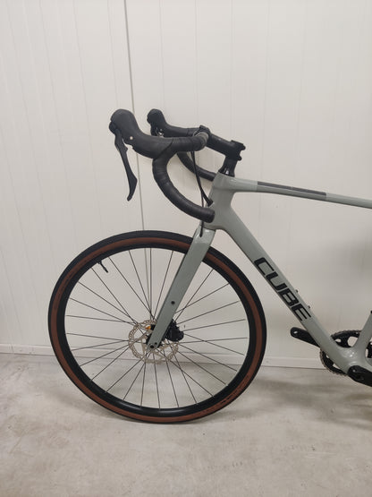 Käytetty Cube NUROAD C:62 PRO 2023 M gravel-pyörä