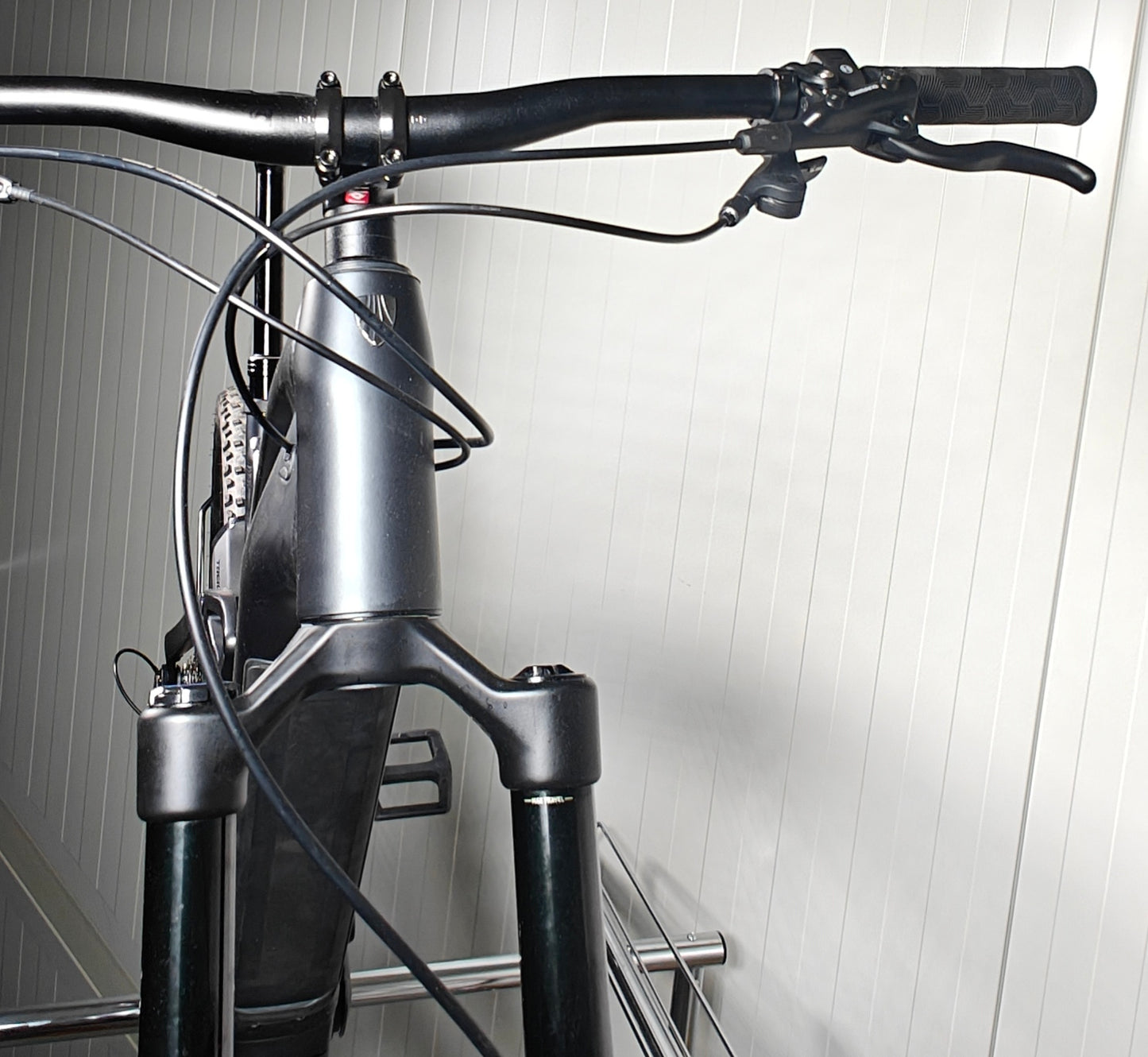 Trek Rail 5 Gen 5 XL - 1,86-1,96m - käytetty Sähköpyörä