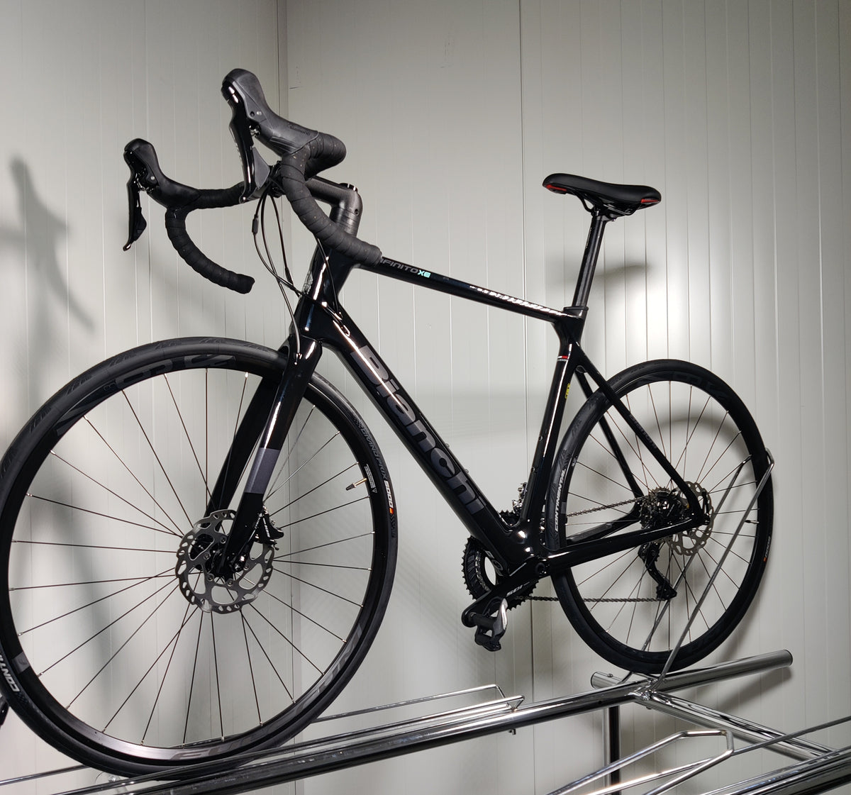 Bianchi Infinito xe 57cm - käytetty maantiepyörä 1,8-1,86m