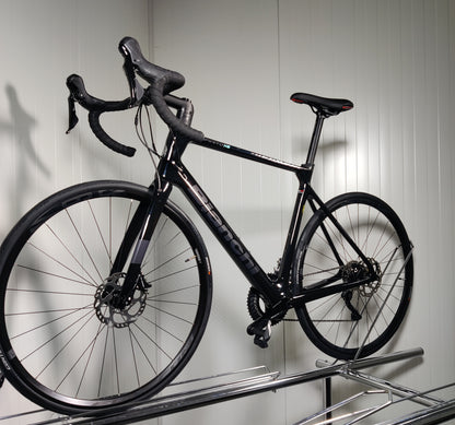 Bianchi Infinito xe 57cm - käytetty maantiepyörä 1,8-1,86m
