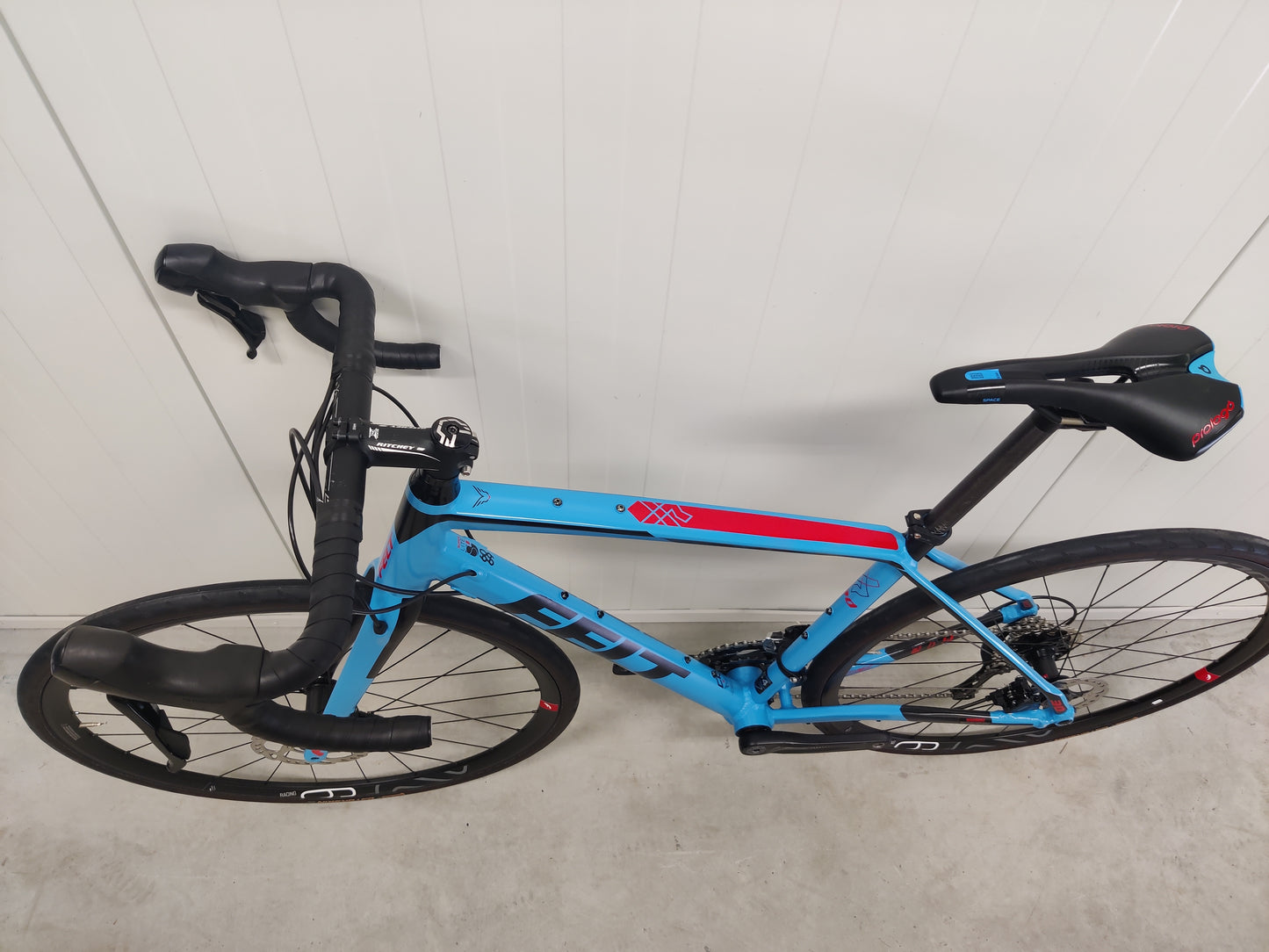 Felt vr30 54cm 2018 käytetty maantiepyörä