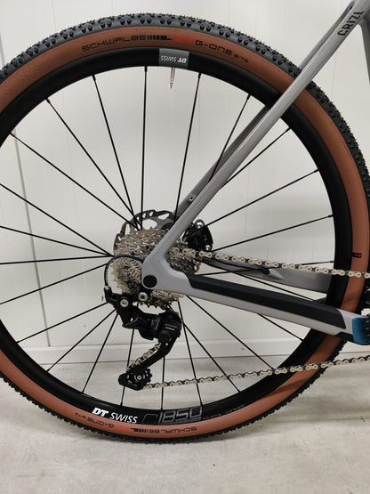 Canyon Grizl cf sl L Käytetty gravel-pyörä