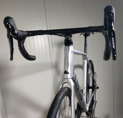 Canyon Endurace CF 7 L - 183-192m - käytetty maantiepyörä