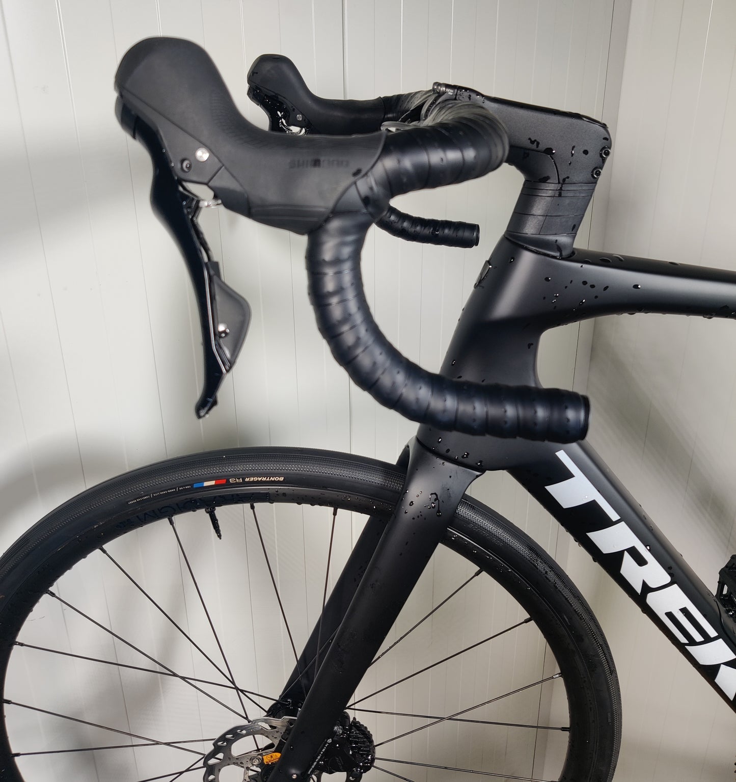 Trek domane SL5 GEN 4 - 1,79m-1,86m - käytetty maantiepyörä