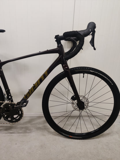 Giant Revolt 1 2024 M Käytetty Gravel-Pyörä