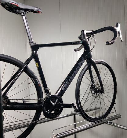 Bianchi Infinito xe 57cm - käytetty maantiepyörä 1,8-1,86m