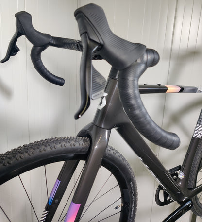 Scott Addict gravel 30 - M - 1,71m-1,82m - käytetty gravel-pyörä