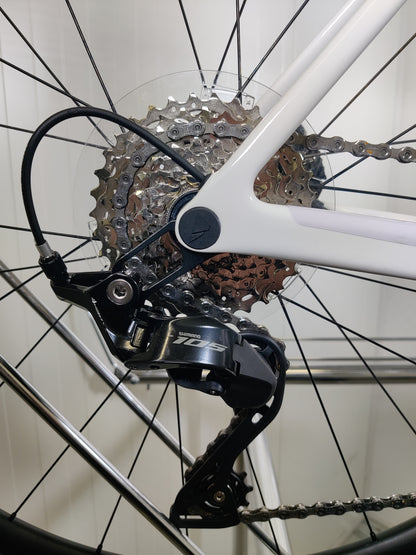 Canyon Ultimate cf 7 - S - 1,71m-179m - käytetty maantiepyörä