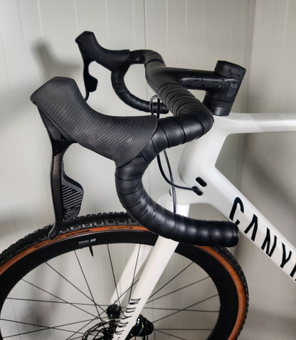 Canyon Inflite CF SLX 8 AXS XL - 1,89-1,97m - käytetty gravel-pyörä