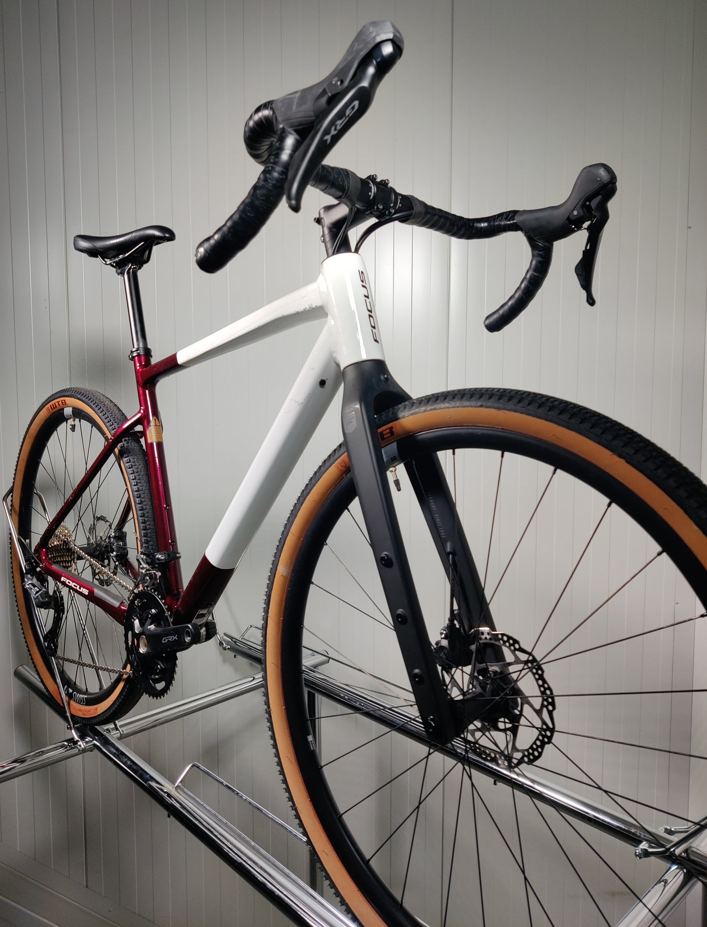 Focus atlas 6.8 - 1,71m-1,82m - M - käytetty gravel-pyörä