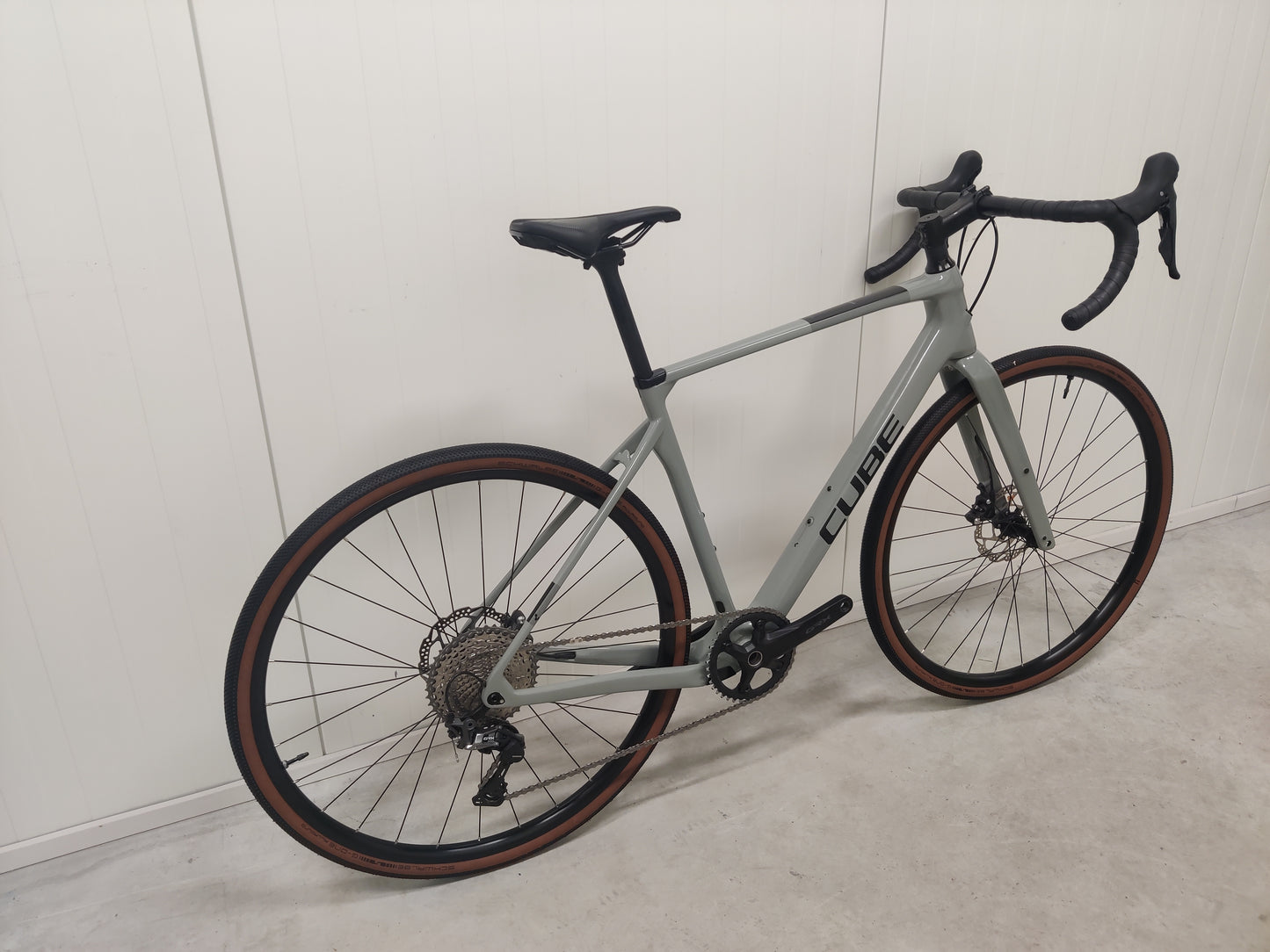 Käytetty Cube NUROAD C:62 PRO 2023 M gravel-pyörä