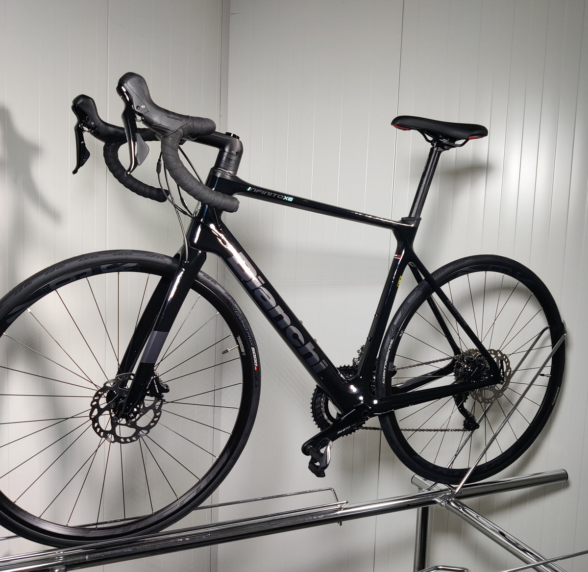 Bianchi Infinito xe 57cm - käytetty maantiepyörä 1,8-1,86m
