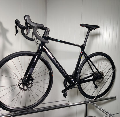 Bianchi Infinito xe 57cm - käytetty maantiepyörä 1,8-1,86m