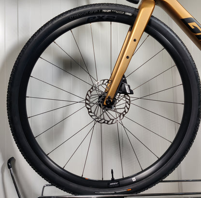 Giant Revolt Advanced 1 ML - 1,74-1,86m - käytetty gravel-pyörä