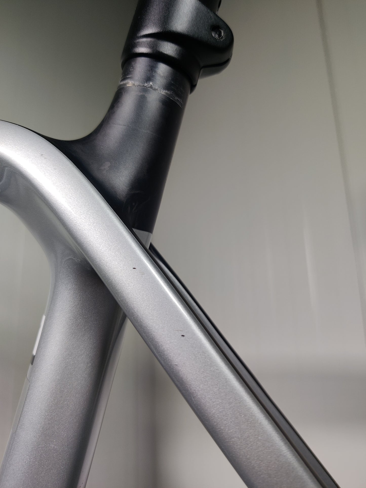 Trek Domane SL5 - 1,79m-1,86m - 2022 - käytetty maantiepyörä