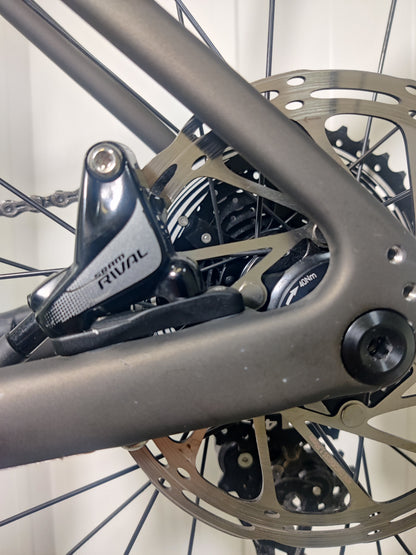 Specialized Diverge Comp Carbon - 56cm - 1,75m-1,81m - käytetty gravel-pyörä