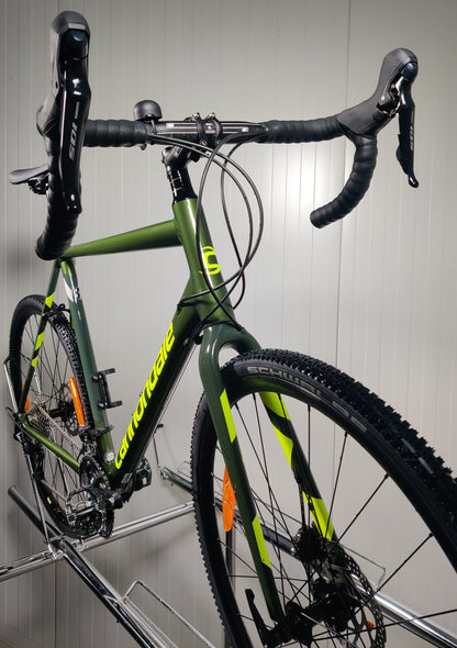 Cannondale CAADX 105 - 61cm - 1,88-1,98m - käytetty gravel-pyörä