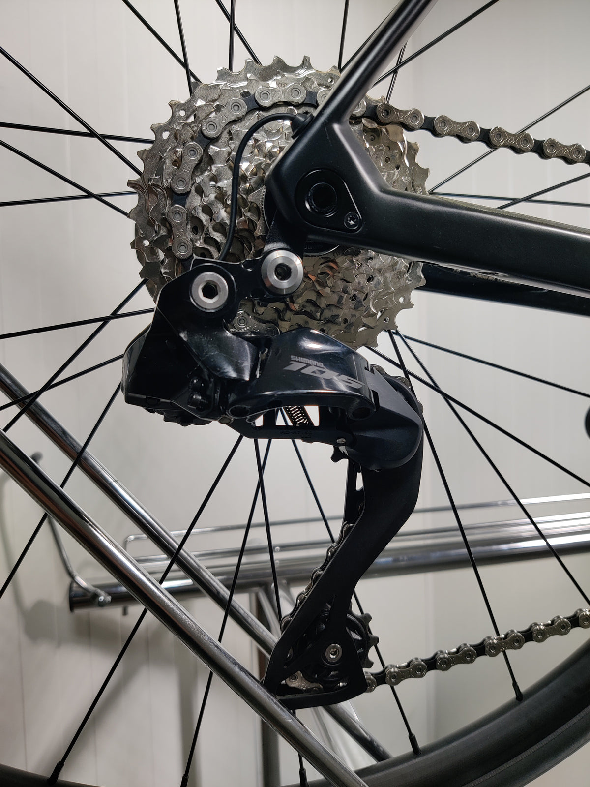 Bmc Roadmachine FIVE 58cm - 1.84-1,92m - käytetty maantiepyörä