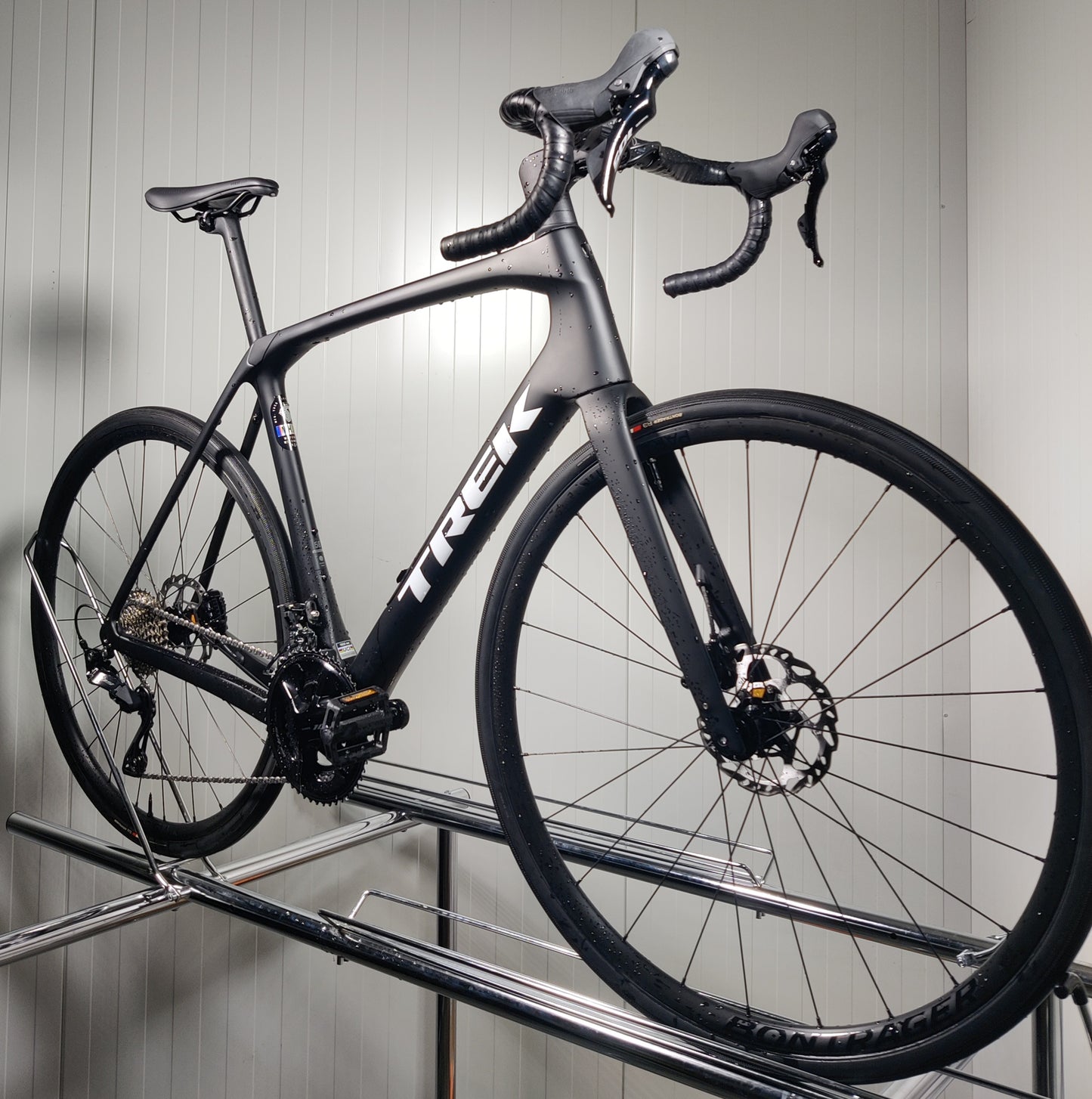Trek domane SL5 GEN 4 - 1,79m-1,86m - käytetty maantiepyörä