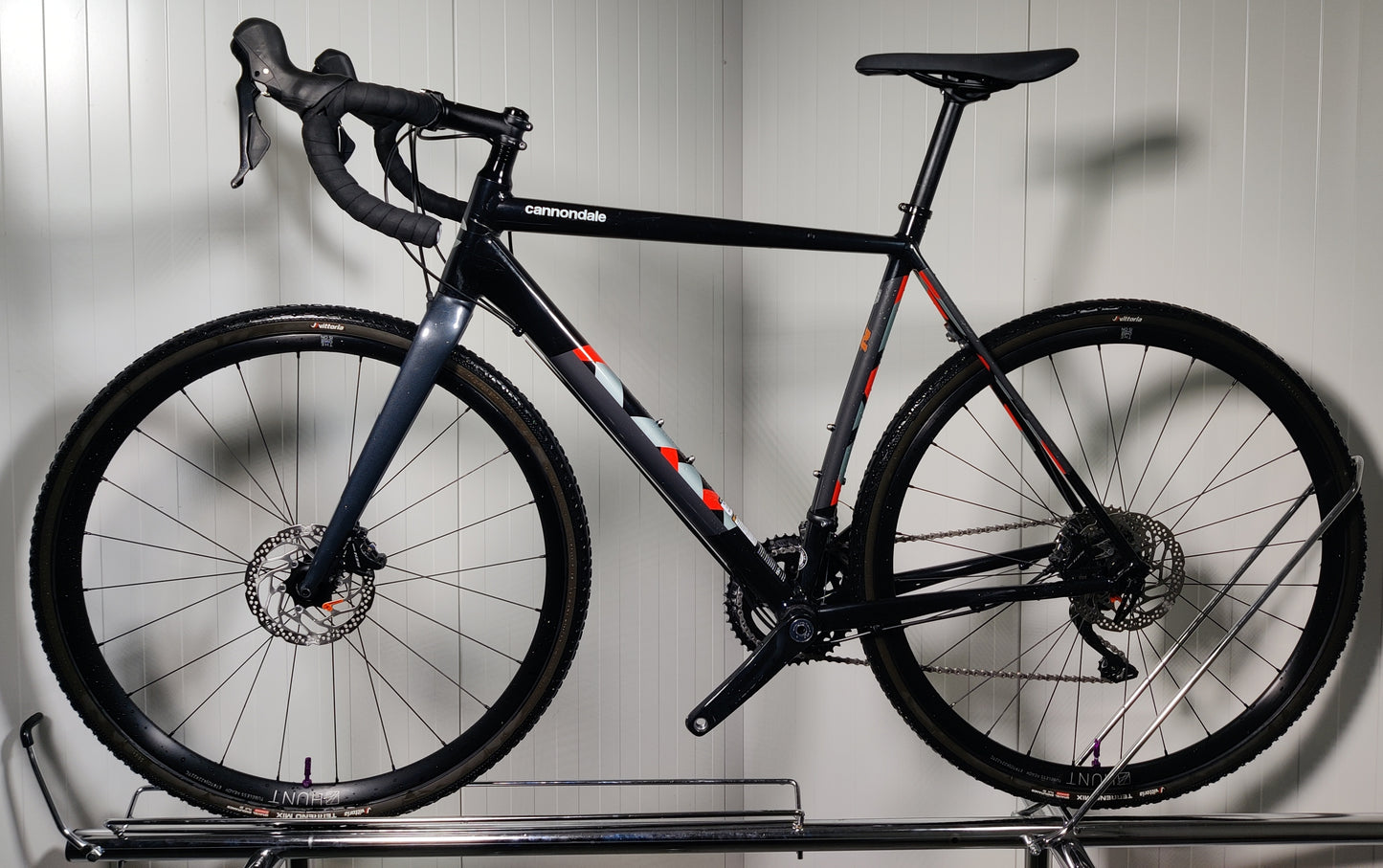 Cannondale CAADX 105 - 56cm - 1,77-1,83m - käytetty gravel-pyörä