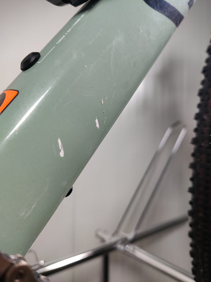 Canyon Grizl 8 1by M - käytetty gravel-pyörä 1,77-1,85m