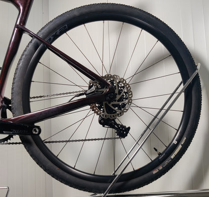 Giant Revolt Advanced 1 M/L - 1,74-1,86 - käytetty gravel-pyörä