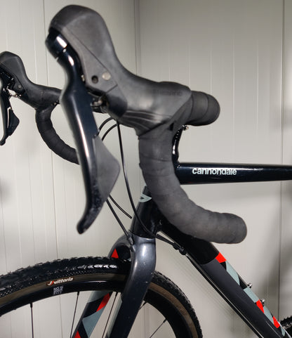 Cannondale CAADX 105 - 56cm - 1,77-1,83m - käytetty gravel-pyörä