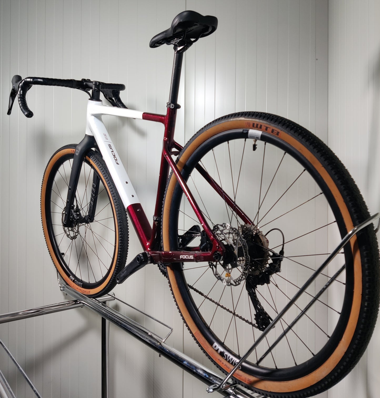 Focus atlas 6.8 - 1,71m-1,82m - M - käytetty gravel-pyörä